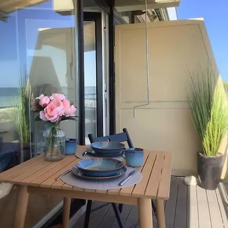 Mit Traumhaftem Meerblick Гросенброде